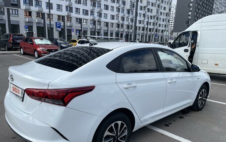 Hyundai Solaris II рестайлинг, 2020 год, 3 фотография