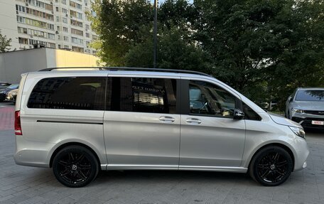 Mercedes-Benz V-Класс, 2022 год, 12 350 000 рублей, 5 фотография