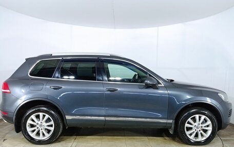 Volkswagen Touareg III, 2011 год, 1 940 000 рублей, 4 фотография