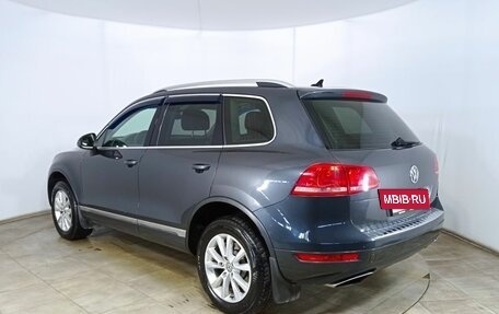 Volkswagen Touareg III, 2011 год, 1 940 000 рублей, 7 фотография