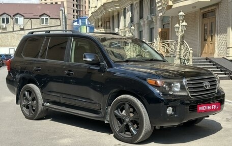 Toyota Land Cruiser 200, 2015 год, 4 950 000 рублей, 12 фотография