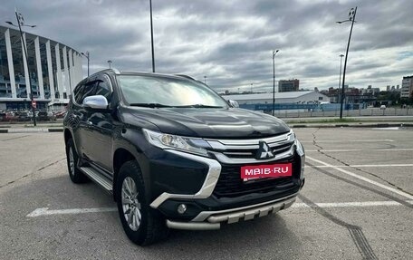 Mitsubishi Pajero Sport III рестайлинг, 2017 год, 3 150 000 рублей, 3 фотография