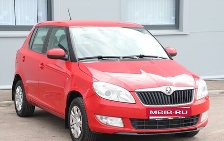 Skoda Fabia II, 2013 год, 699 000 рублей, 3 фотография