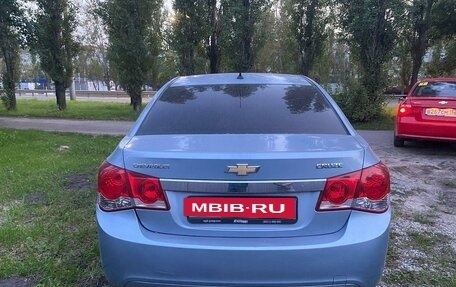 Chevrolet Cruze II, 2010 год, 660 000 рублей, 5 фотография