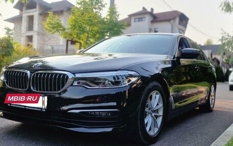 BMW 5 серия, 2018 год, 3 фотография