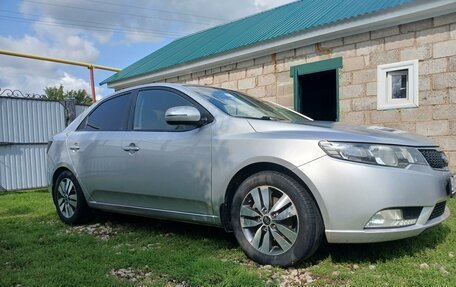 KIA Cerato III, 2012 год, 830 000 рублей, 3 фотография