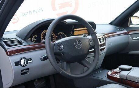 Mercedes-Benz S-Класс, 2006 год, 1 300 000 рублей, 9 фотография