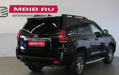 Toyota Land Cruiser Prado 150 рестайлинг 2, 2018 год, 4 998 000 рублей, 5 фотография