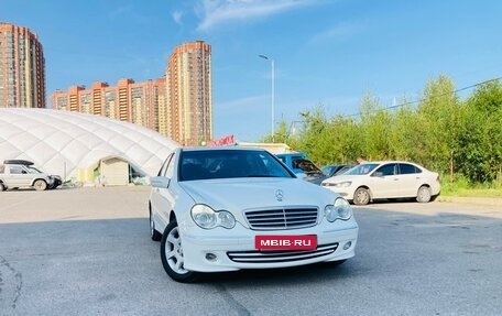 Mercedes-Benz C-Класс, 2004 год, 1 000 000 рублей, 2 фотография