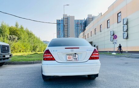 Mercedes-Benz C-Класс, 2004 год, 1 000 000 рублей, 5 фотография