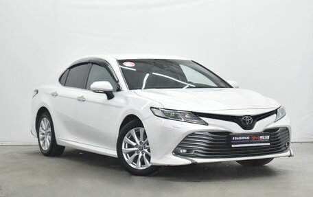 Toyota Camry, 2018 год, 3 180 995 рублей, 3 фотография