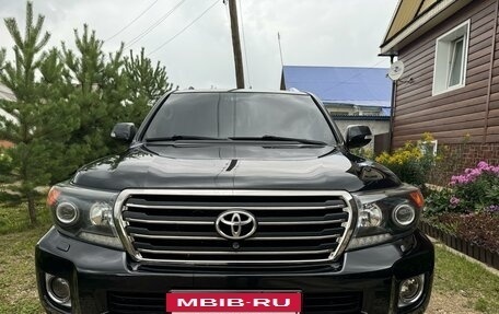 Toyota Land Cruiser 200, 2015 год, 3 850 000 рублей, 6 фотография