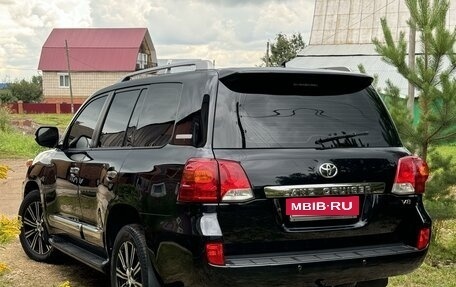 Toyota Land Cruiser 200, 2015 год, 3 850 000 рублей, 11 фотография