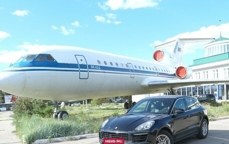 Porsche Macan I рестайлинг, 2015 год, 3 700 000 рублей, 2 фотография