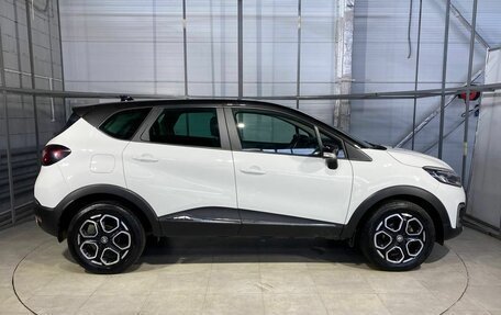 Renault Kaptur I рестайлинг, 2021 год, 1 799 000 рублей, 4 фотография