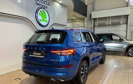 Skoda Kodiaq I, 2023 год, 5 390 000 рублей, 4 фотография