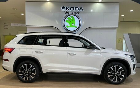 Skoda Kodiaq I, 2023 год, 5 099 000 рублей, 3 фотография