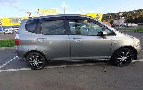 Honda Fit III, 2006 год, 620 000 рублей, 4 фотография