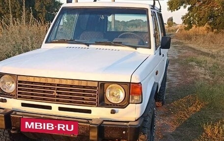 Mitsubishi Pajero III рестайлинг, 1986 год, 600 000 рублей, 2 фотография