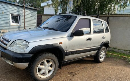 Chevrolet Niva I рестайлинг, 2005 год, 285 000 рублей, 3 фотография