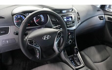 Hyundai Elantra V, 2015 год, 1 050 000 рублей, 6 фотография