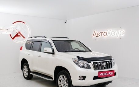 Toyota Land Cruiser Prado 150 рестайлинг 2, 2011 год, 3 545 000 рублей, 2 фотография