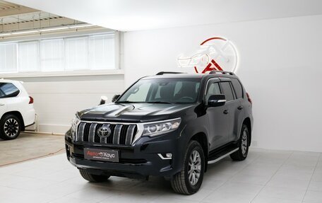 Toyota Land Cruiser Prado 150 рестайлинг 2, 2017 год, 5 695 000 рублей, 3 фотография