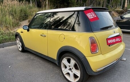 MINI Hatch, 2005 год, 590 000 рублей, 5 фотография