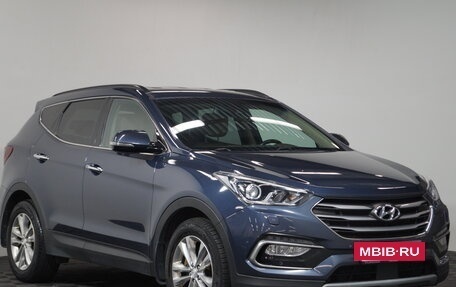 Hyundai Santa Fe III рестайлинг, 2017 год, 2 499 000 рублей, 3 фотография