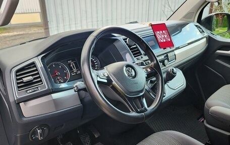 Volkswagen Caravelle T6 рестайлинг, 2018 год, 4 000 000 рублей, 5 фотография