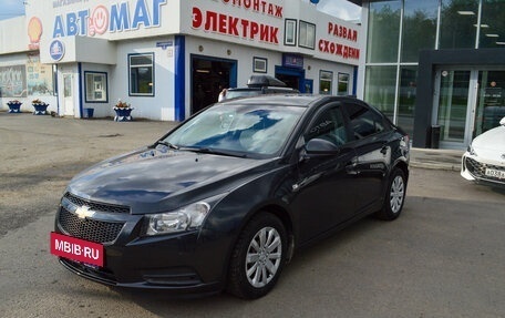 Chevrolet Cruze II, 2012 год, 747 000 рублей, 4 фотография