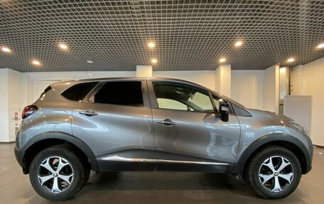 Renault Kaptur I рестайлинг, 2018 год, 1 599 000 рублей, 2 фотография