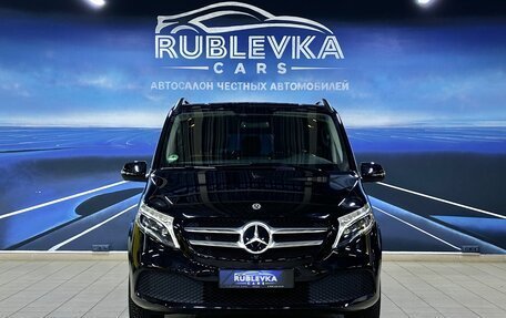 Mercedes-Benz V-Класс, 2020 год, 7 950 000 рублей, 2 фотография