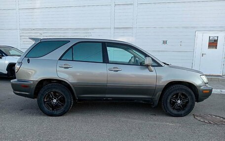 Lexus RX IV рестайлинг, 2001 год, 1 008 000 рублей, 4 фотография