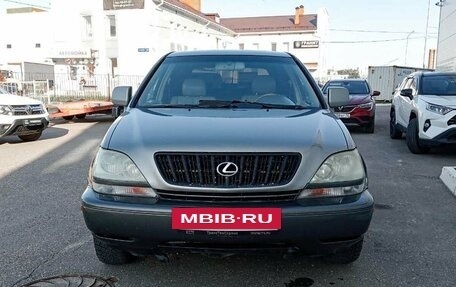 Lexus RX IV рестайлинг, 2001 год, 1 008 000 рублей, 2 фотография