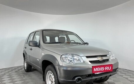 Chevrolet Niva I рестайлинг, 2014 год, 675 000 рублей, 3 фотография