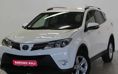 Toyota RAV4, 2014 год, 2 290 000 рублей, 1 фотография