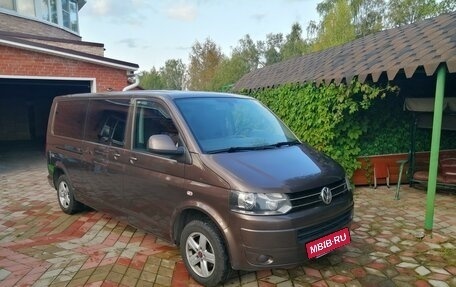 Volkswagen Caravelle T5, 2014 год, 2 000 000 рублей, 18 фотография