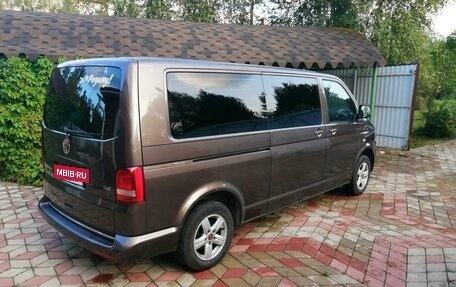 Volkswagen Caravelle T5, 2014 год, 2 000 000 рублей, 20 фотография