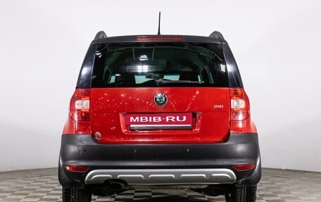 Skoda Yeti I рестайлинг, 2012 год, 799 777 рублей, 6 фотография