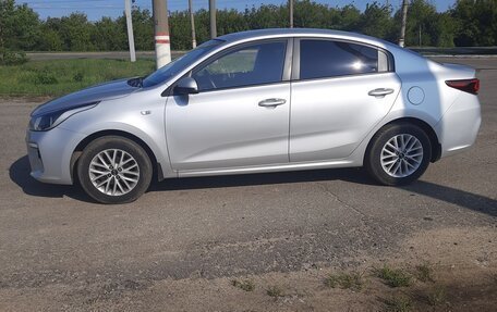 KIA Rio IV, 2018 год, 1 600 000 рублей, 9 фотография