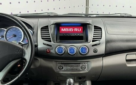 Mitsubishi L200 IV рестайлинг, 2008 год, 1 299 000 рублей, 10 фотография