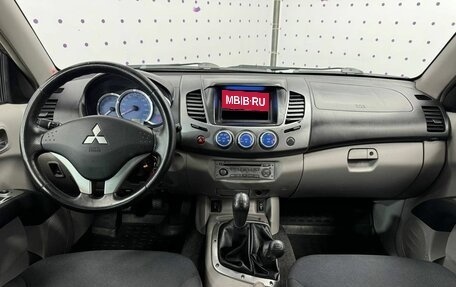 Mitsubishi L200 IV рестайлинг, 2008 год, 1 299 000 рублей, 11 фотография