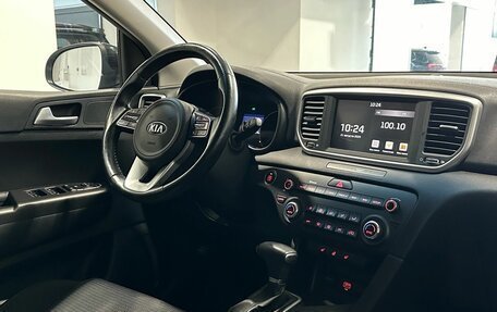 KIA Sportage IV рестайлинг, 2020 год, 2 649 900 рублей, 6 фотография