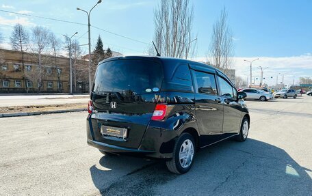 Honda Freed I, 2010 год, 1 249 999 рублей, 6 фотография