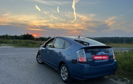 Toyota Prius, 2006 год, 650 000 рублей, 10 фотография