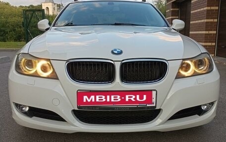 BMW 3 серия, 2011 год, 1 150 000 рублей, 22 фотография