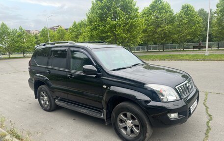 Toyota Land Cruiser Prado 120 рестайлинг, 2008 год, 3 450 000 рублей, 7 фотография