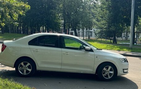 Skoda Rapid I, 2014 год, 860 000 рублей, 4 фотография