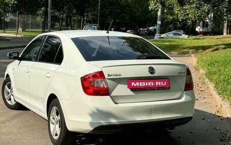 Skoda Rapid I, 2014 год, 860 000 рублей, 7 фотография